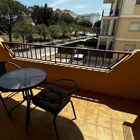 Apartamento De Playa En Santa Margarita. Roses Eksteriør billede