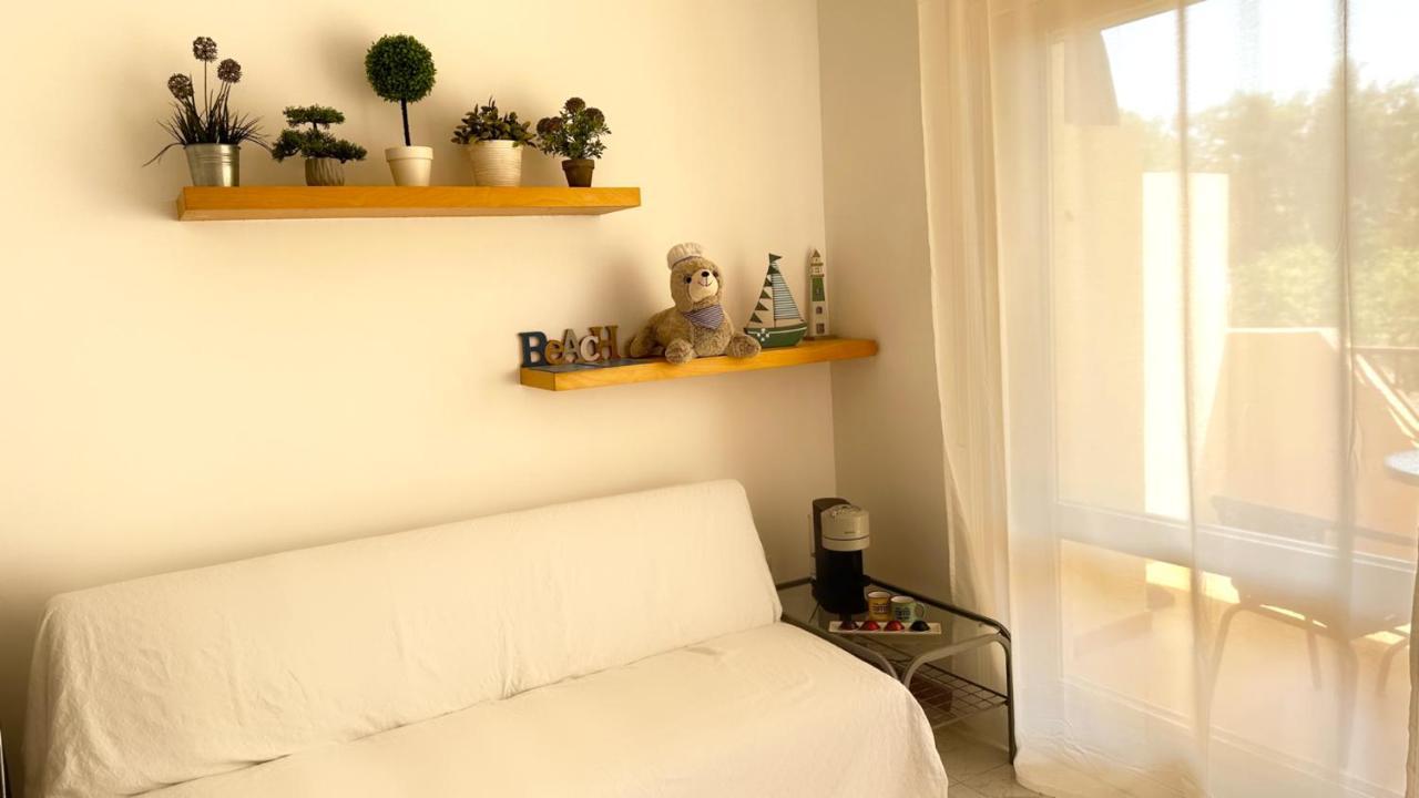 Apartamento De Playa En Santa Margarita. Roses Eksteriør billede